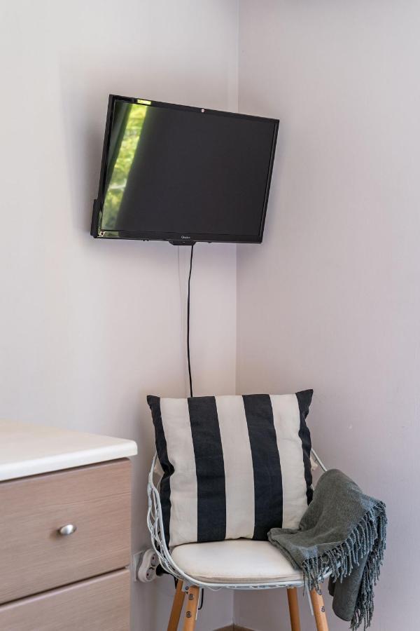 Stay U-Nique Studio Apartment In אורסאץ מראה חיצוני תמונה